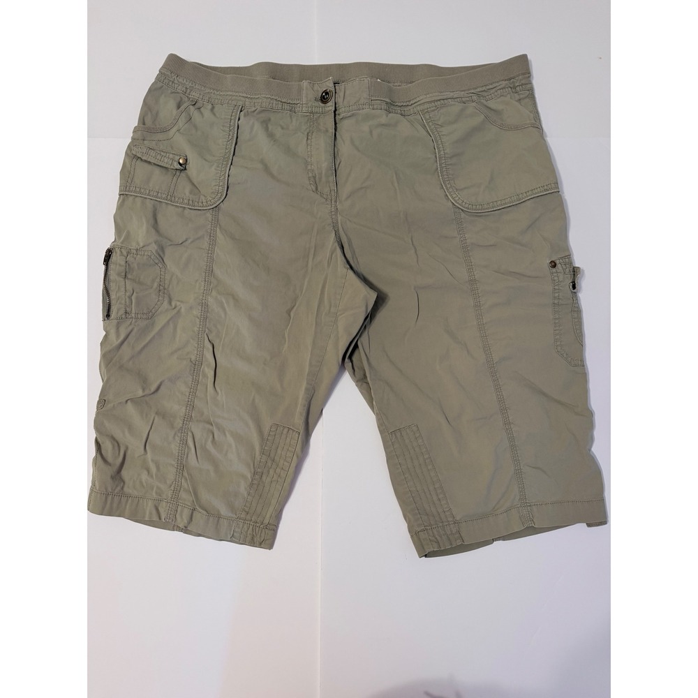Chico's Cargo Shorts Womens XXL Green Excellent Stretch Utility Bermuda